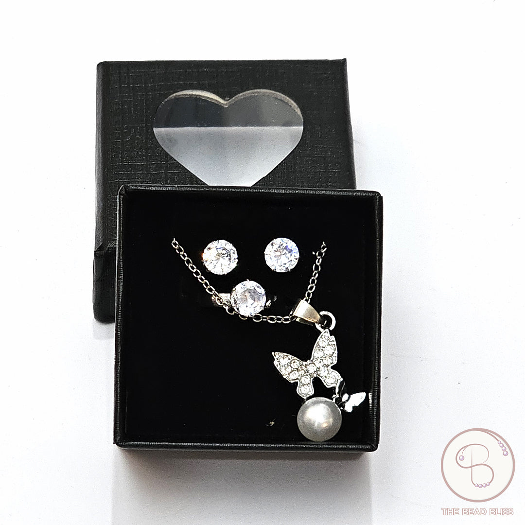 Butterfly Pearl Pendant & Tops Set