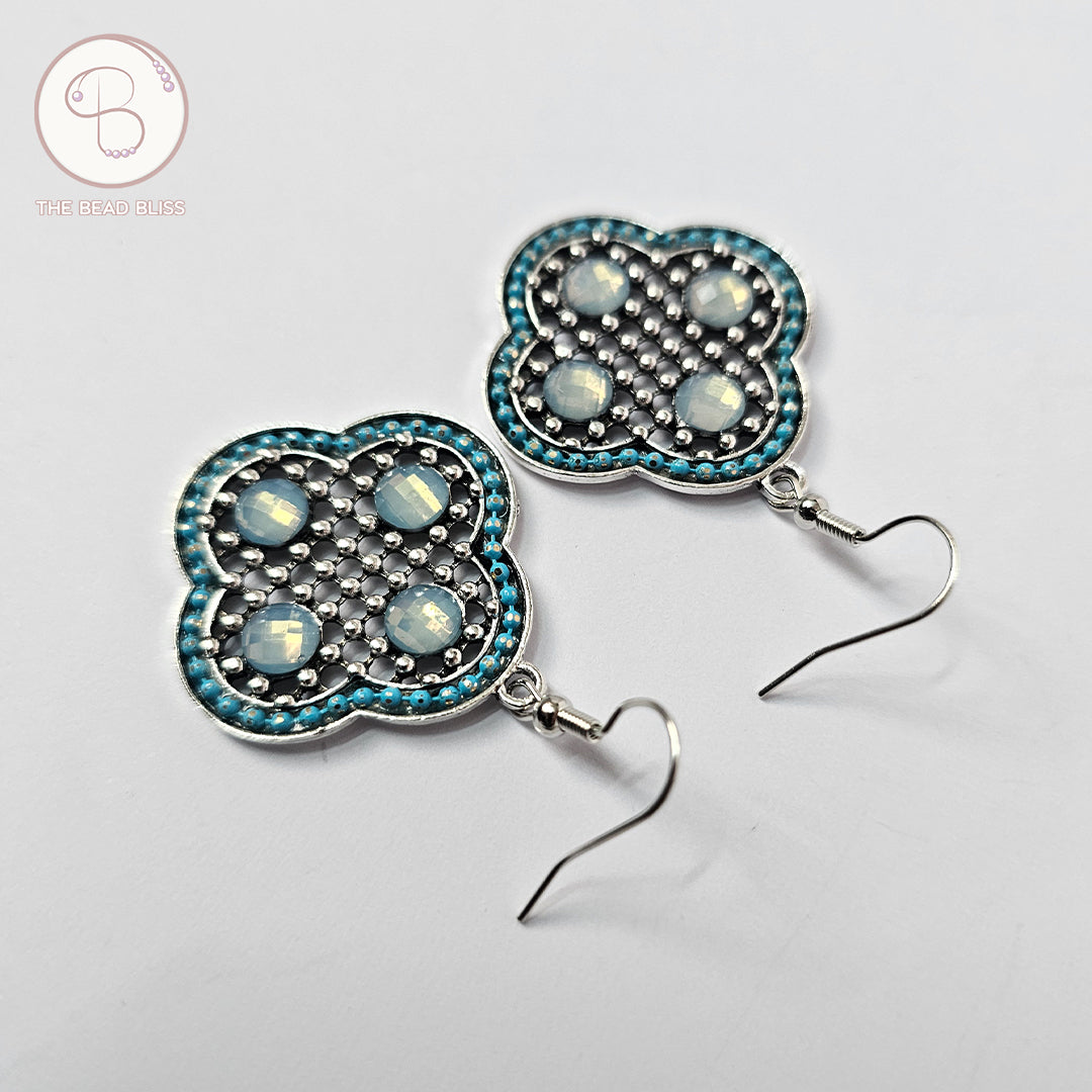 Vintage Blue Clover Drop Earrings – Bohemian Statement Jewelry